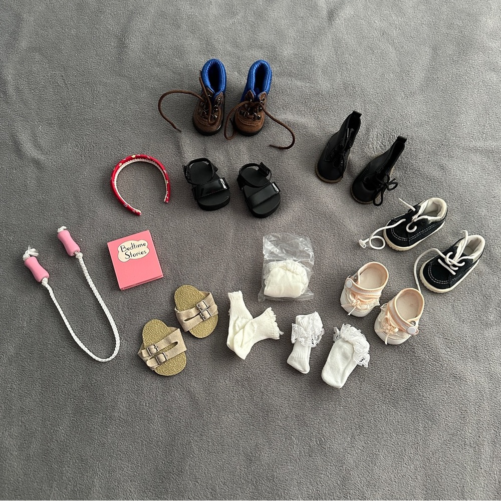 American Girl accessories bundle